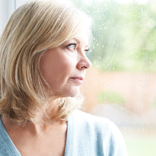 How to Deal with Anxiety and Hearing Loss: A Hearing Aid Helps 